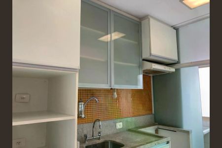 Apartamento à venda com 66m², 2 quartos e 1 vaga