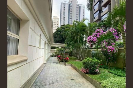 Apartamento à venda com 66m², 2 quartos e 1 vaga