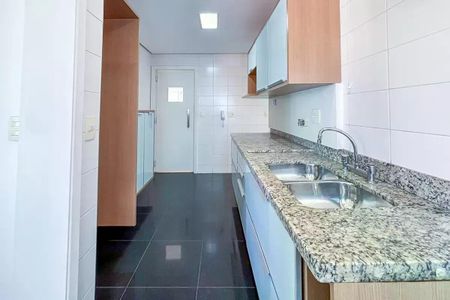 Apartamento à venda com 157m², 3 quartos e 4 vagas