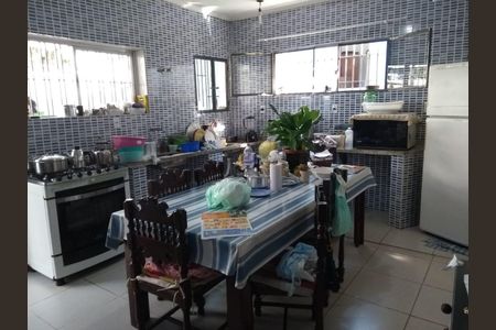 Casa à venda com 1 quarto, 200m² em Vila Guarani, São Paulo