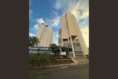 Apartamento para alugar com 82m², 2 quartos e 1 vagaFachada