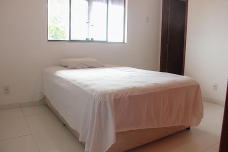 Casa de condomínio para alugar com 200m², 3 quartos e 2 vagas