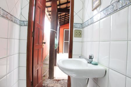 Casa de condomínio para alugar com 200m², 3 quartos e 2 vagas