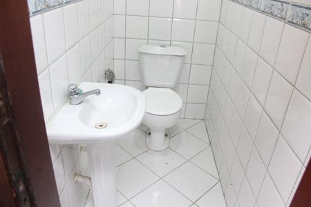 Casa de condomínio para alugar com 200m², 3 quartos e 2 vagas