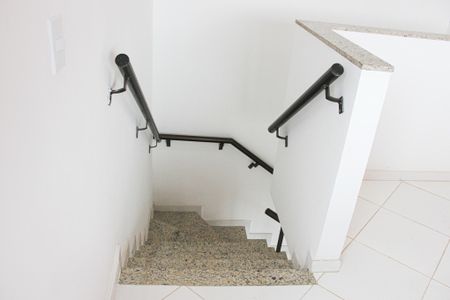 Casa de condomínio para alugar com 200m², 3 quartos e 2 vagas
