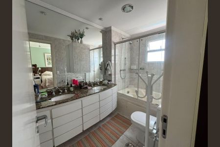 Apartamento à venda com 123m², 3 quartos e 3 vagas