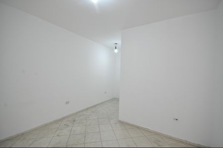 Casa para alugar com 300m², 2 quartos e 1 vagaQuarto 