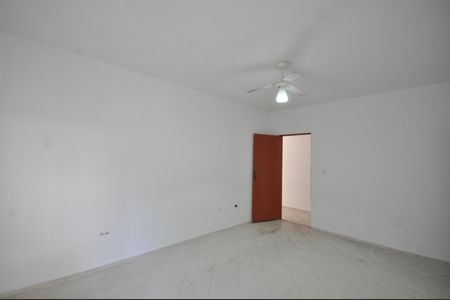 Casa para alugar com 300m², 2 quartos e 1 vagaSuíte