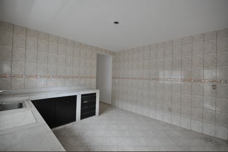 Casa para alugar com 300m², 2 quartos e 1 vagaCozinha
