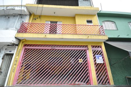 Casa para alugar com 300m², 2 quartos e 1 vagaFachada