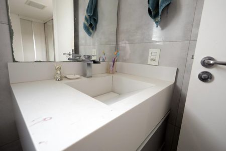 Apartamento à venda com 64m², 2 quartos e 1 vagaBanheiro Quarto Suíte