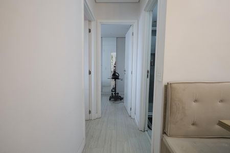 Apartamento à venda com 64m², 2 quartos e 1 vagaCorredor