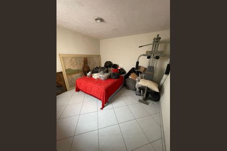 Casa à venda com 4 quartos, 300m² em Penha de França, São Paulo