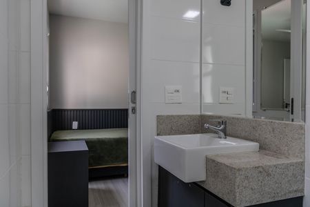 Apartamento para alugar com 135m², 4 quartos e 4 vagas Apartamento para alugar com 135m², 4 quartos e 4 vagasBanheiro da Suíte 4