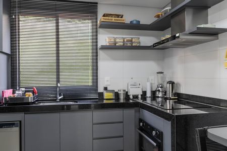 Apartamento para alugar com 135m², 4 quartos e 4 vagas Apartamento para alugar com 135m², 4 quartos e 4 vagasCozinha