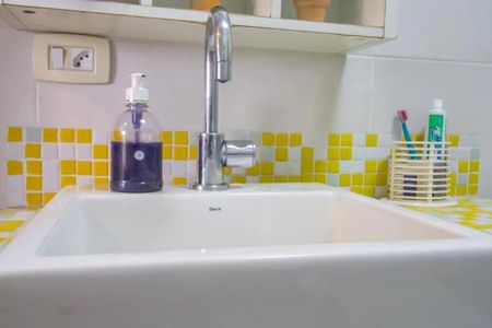 Apartamento à venda com 81m², 2 quartos e sem vagaÁrea de Serviço
