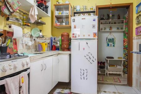 Apartamento à venda com 81m², 2 quartos e sem vagaCozinha