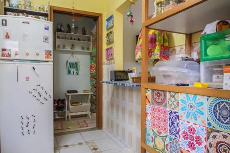 Apartamento à venda com 81m², 2 quartos e sem vagaCozinha