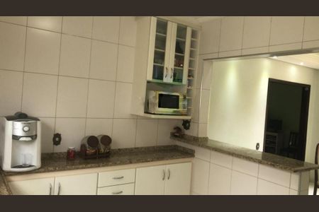 Casa à venda com 3 quartos, 194m² em Jardim dos Oliveiras, Campinas