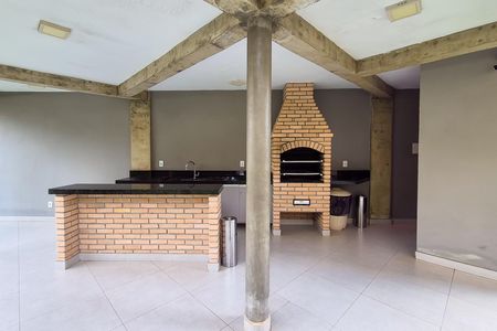 Apartamento para alugar com 100m², 3 quartos e 2 vagas Apartamento para alugar com 100m², 3 quartos e 2 vagasÁrea comum - Churrasqueira