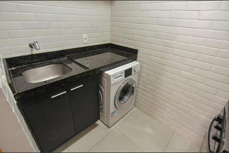 Studio para alugar com 31m², 1 quarto e sem vaga Studio para alugar com 31m², 1 quarto e sem vagaÁrea de Serviço