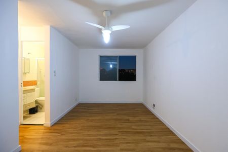 Apartamento à venda com 62m², 2 quartos e 1 vagaSala