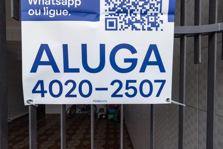Casa para alugar com 80m², 1 quarto e 1 vagaPlaca instalada