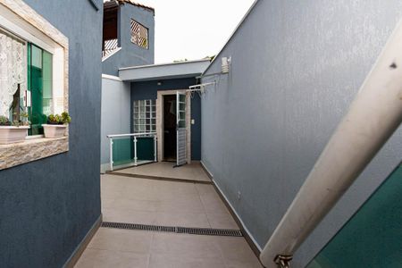 Casa à venda com 164m², 3 quartos e 3 vagas Casa à venda com 164m², 3 quartos e 3 vagasQUINTAL