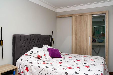 SUITE de casa à venda com 3 quartos, 164m² em Jardim Nice, São Paulo