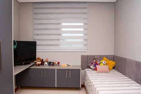 Casa à venda com 164m², 3 quartos e 3 vagas Casa à venda com 164m², 3 quartos e 3 vagasQUARTO 2