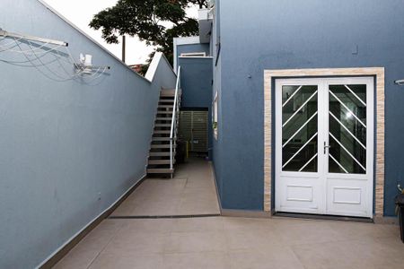 Casa à venda com 164m², 3 quartos e 3 vagas Casa à venda com 164m², 3 quartos e 3 vagasQUINTAL