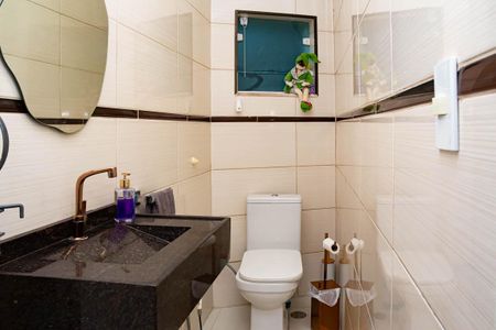 Casa à venda com 164m², 3 quartos e 3 vagas Casa à venda com 164m², 3 quartos e 3 vagasBANHEIRO 3