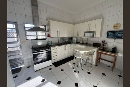 Casa à venda com 4 quartos, 630m² em Jardim das Paineiras, Campinas