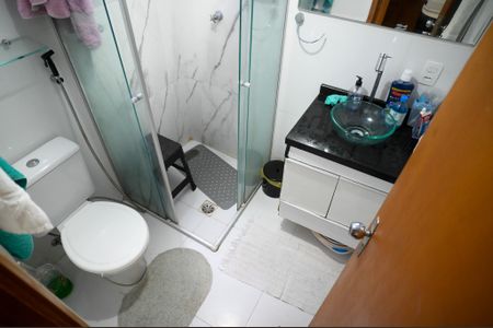Banheiro de apartamento à venda com 2 quartos, 50m² em Vila Água Funda, São Paulo