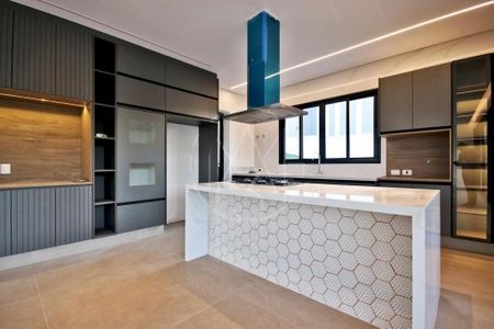Casa de Condomínio à venda com 4 quartos, 379m² em Alphaville, Santana de Parnaíba