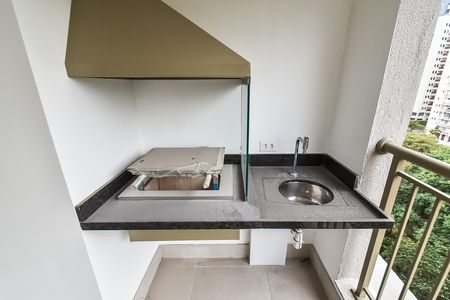Apartamento à venda com 89m², 2 quartos e 1 vaga Apartamento à venda com 89m², 2 quartos e 1 vagaVaranda