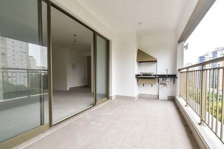 Apartamento à venda com 89m², 2 quartos e 1 vaga Apartamento à venda com 89m², 2 quartos e 1 vagaVaranda