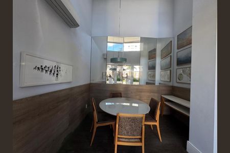 Apartamento à venda com 3 quartos, 213m² em Cambuí, Campinas