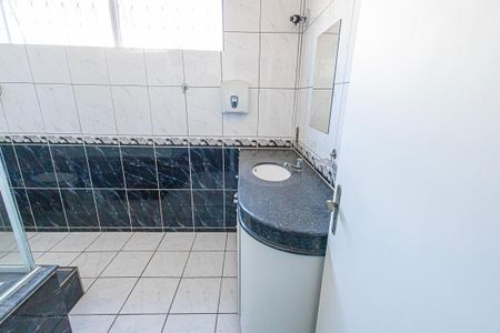 Casa para alugar com 360m², 4 quartos e 3 vagas Casa para alugar com 360m², 4 quartos e 3 vagasBanheiro da Suíte 3