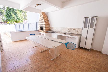Casa para alugar com 360m², 4 quartos e 3 vagas Casa para alugar com 360m², 4 quartos e 3 vagasÁrea gourmet / piscina