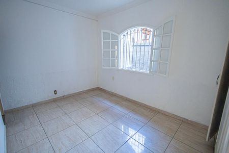 Casa para alugar com 360m², 4 quartos e 3 vagas Casa para alugar com 360m², 4 quartos e 3 vagasSuíte 2