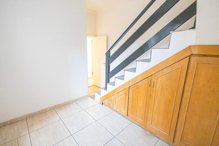 Casa para alugar com 360m², 4 quartos e 3 vagas Casa para alugar com 360m², 4 quartos e 3 vagasCobertura