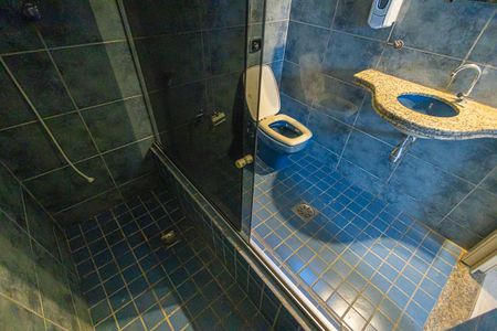 Casa para alugar com 360m², 4 quartos e 3 vagas Casa para alugar com 360m², 4 quartos e 3 vagasBanheiro da Suíte 2