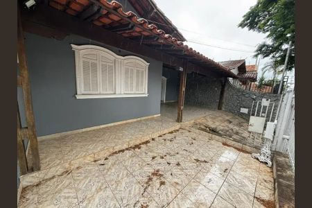 Casa para alugar com 360m², 4 quartos e 3 vagas