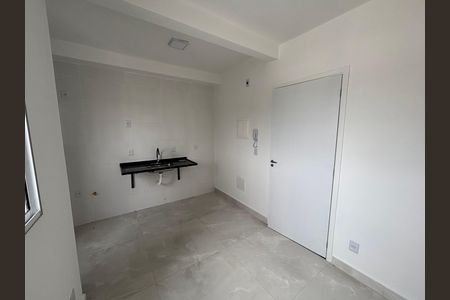 Sala/cozinha de apartamento para alugar com 1 quarto, 30m² em Cidade Antônio Estêvão de Carvalho, São Paulo