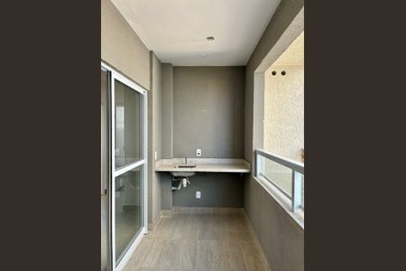 Apartamento à venda com 65m², 2 quartos e 1 vaga