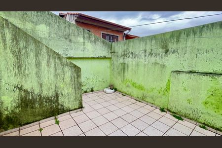Casa à venda com 125m², 3 quartos e 1 vaga Casa à venda com 125m², 3 quartos e 1 vagaQuintal