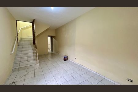 Sala de casa à venda com 3 quartos, 125m² em Jardim Santa Barbara, Guarulhos
