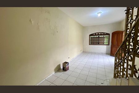 Casa à venda com 125m², 3 quartos e 1 vaga Casa à venda com 125m², 3 quartos e 1 vagaSala