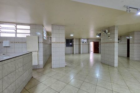 Apartamento para alugar com 55m², 2 quartos e 1 vaga Apartamento para alugar com 55m², 2 quartos e 1 vagaÁrea comum - Salão de festas